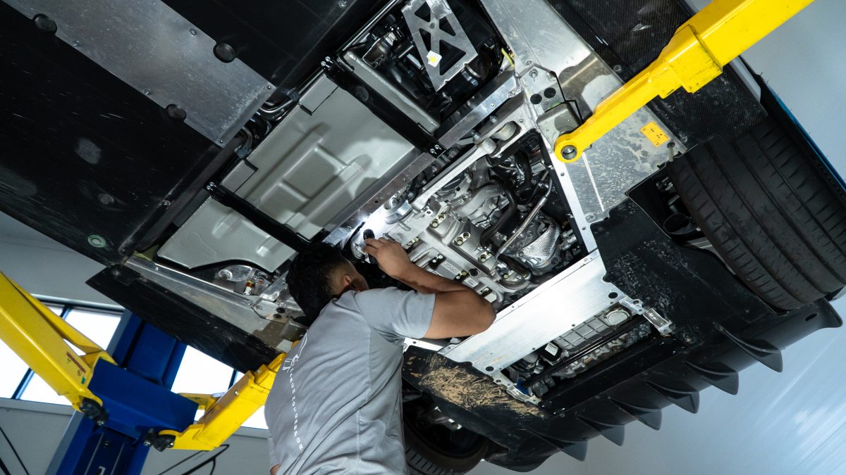 Servicing & Repairs
